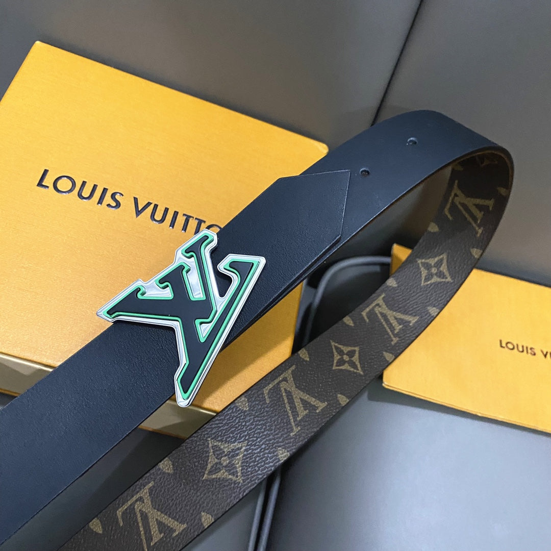 14E130PDE Stylish  High quality belt With full package