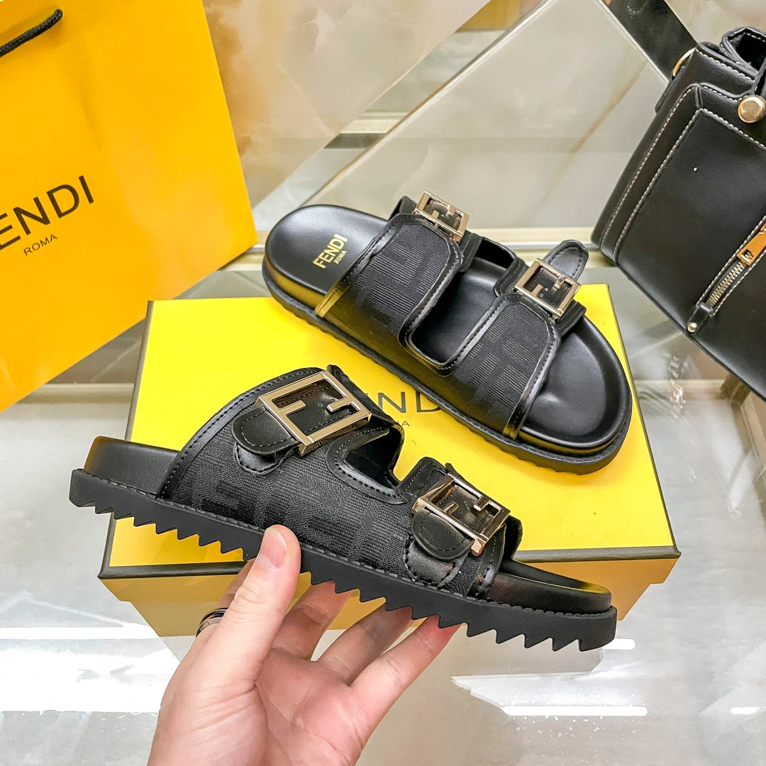 14F69ZDE Stylish slippers