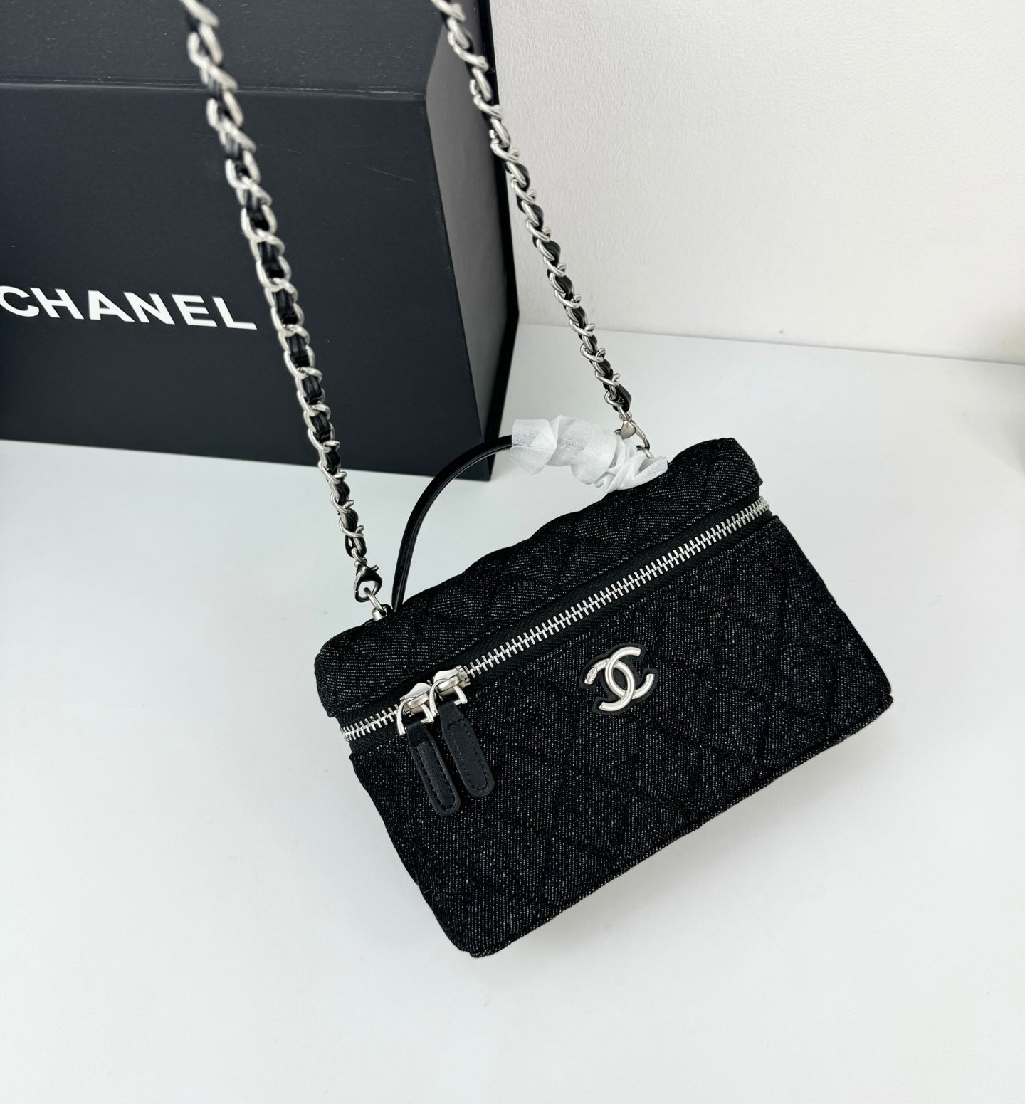 1WC84BDE Stylish Canvas bag