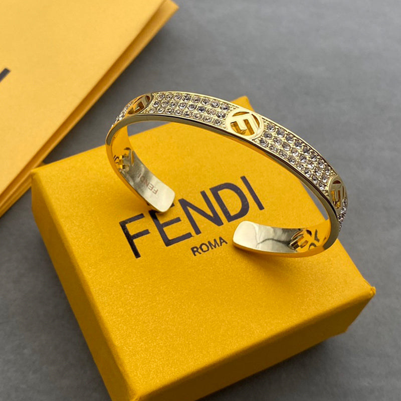 3F339KDE Stylish Bracelets