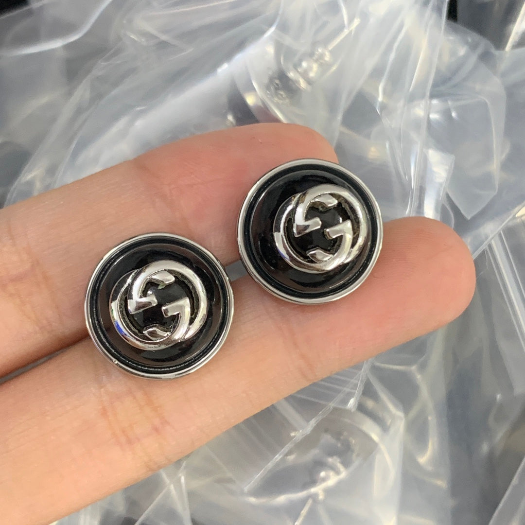 84B78EDE Stylish Earrings