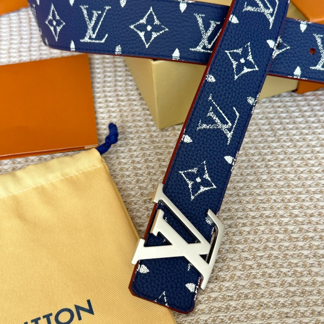 14E131PDE Stylish  High quality belt With full package