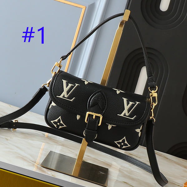 15XE4BDE Stylish leather bag