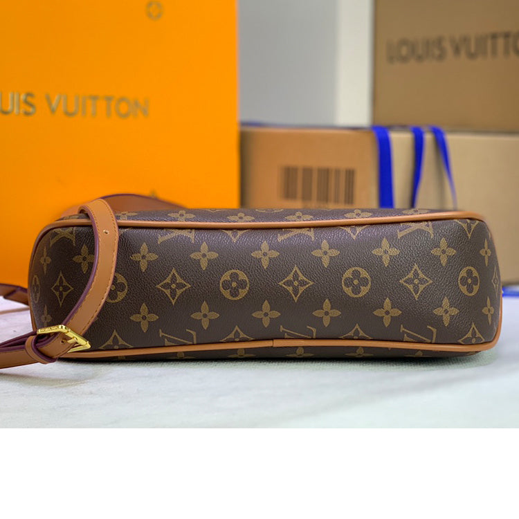 AE01BDE Stylish leather bag 