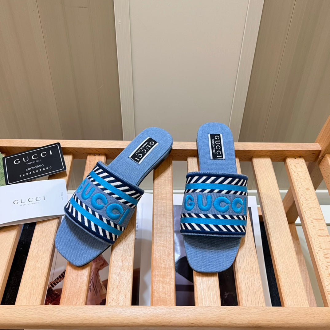 14B6ZDE Stylish Slippers