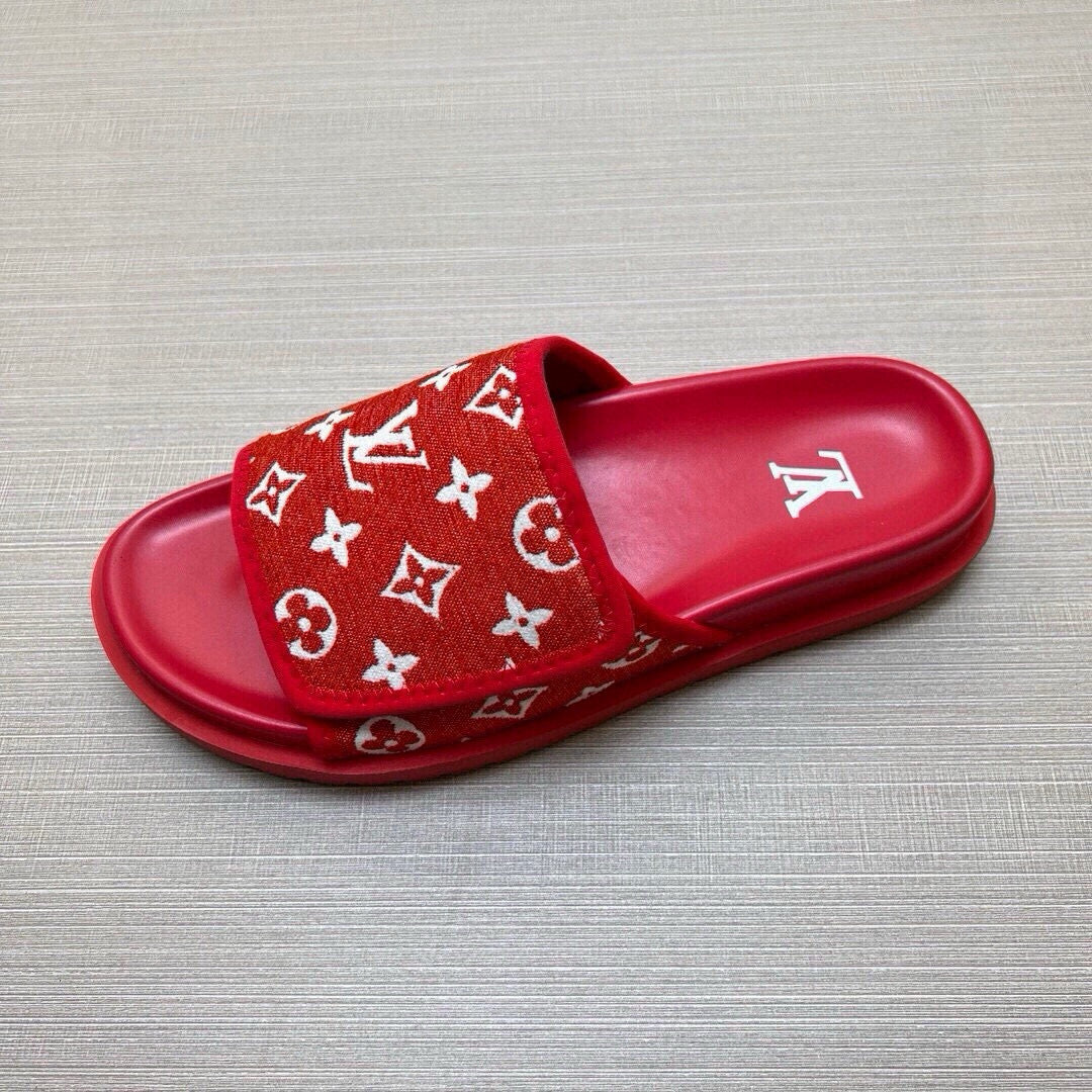 5QE4ZDE Stylish Slippers