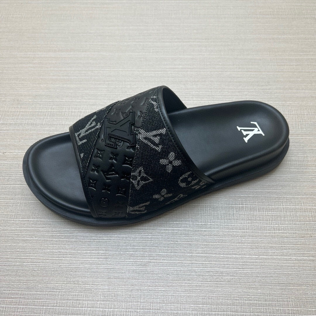 5WE249ZDE Stylish Slippers