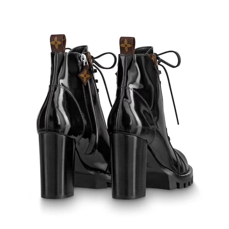 2E04ZDE Stylish Boots