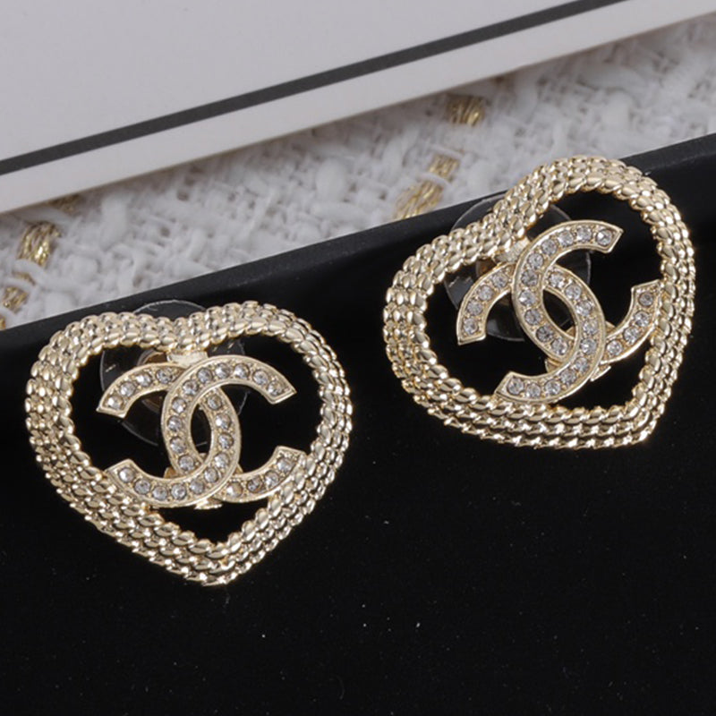 14C374EDE Stylish Earrings