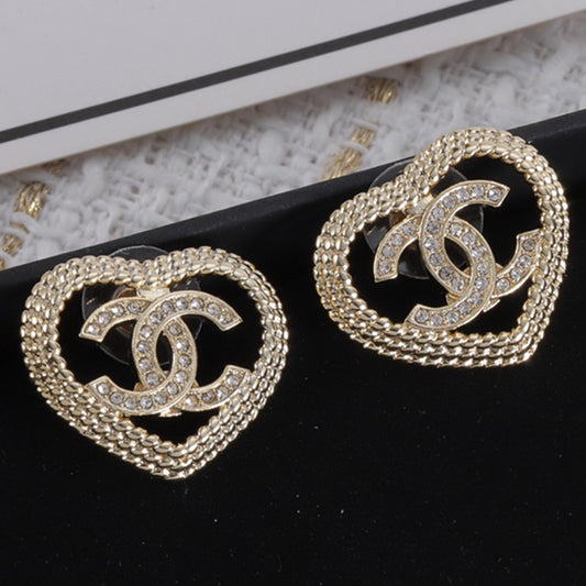 14C374EDE Stylish Earrings