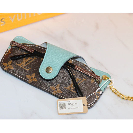 UE9ADE Stylish Keychains