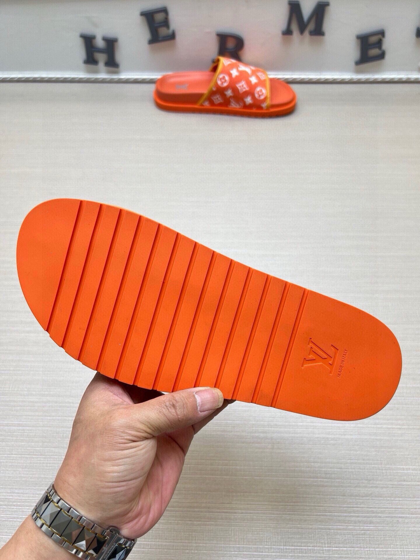 5LE209ZDE Stylish Slippers