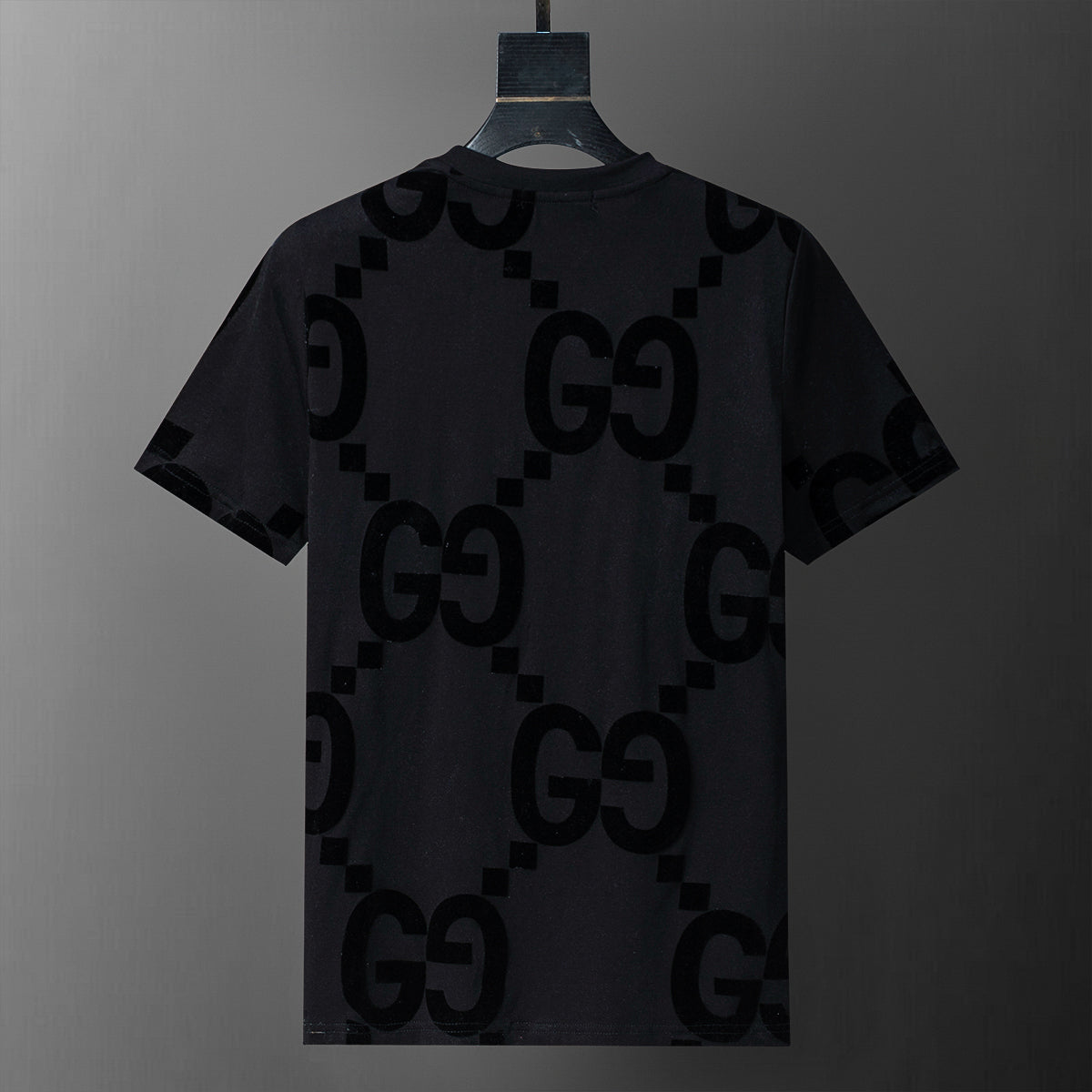 135WB115UDE Stylish shirt and shorts set