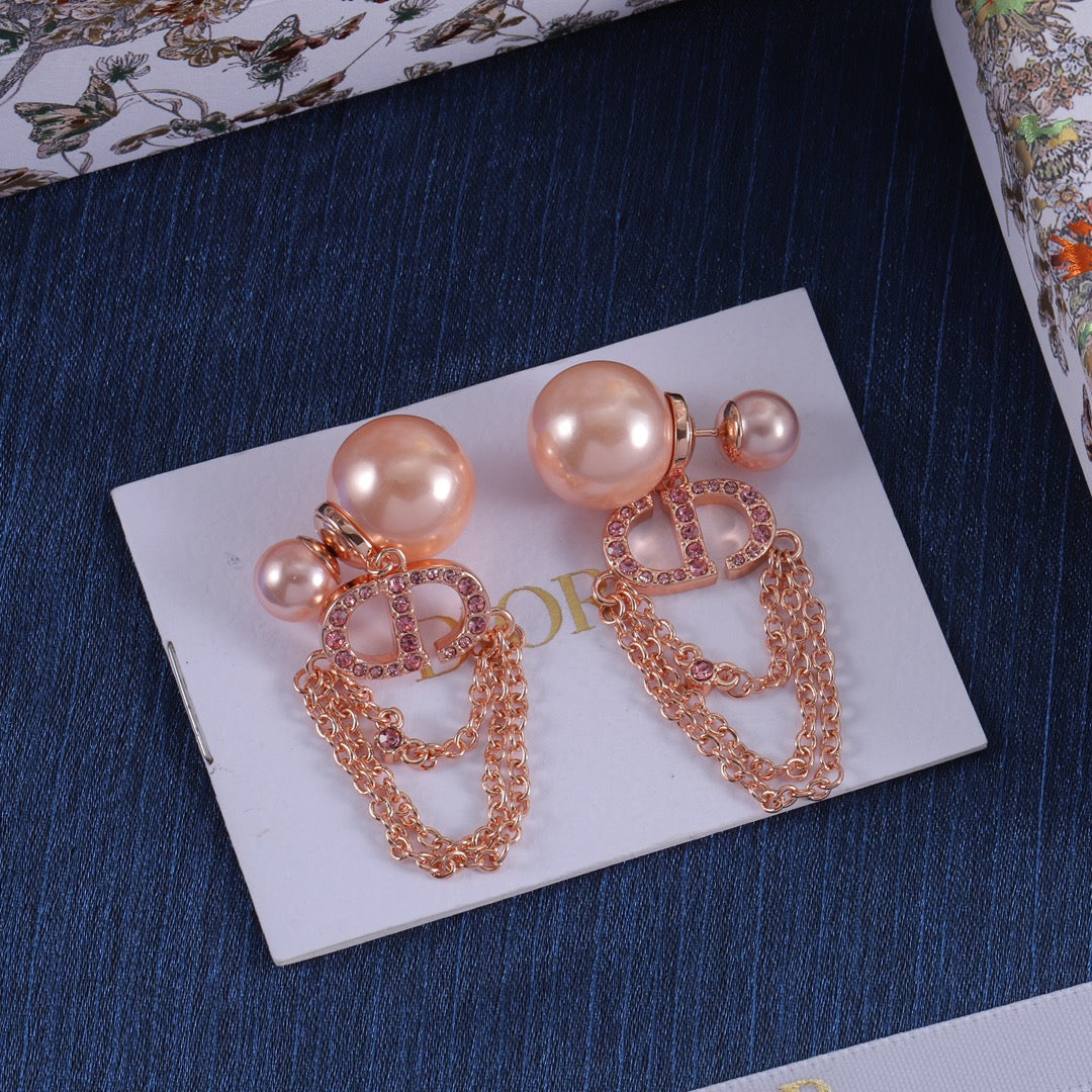 14D550EDE Stylish Earrings