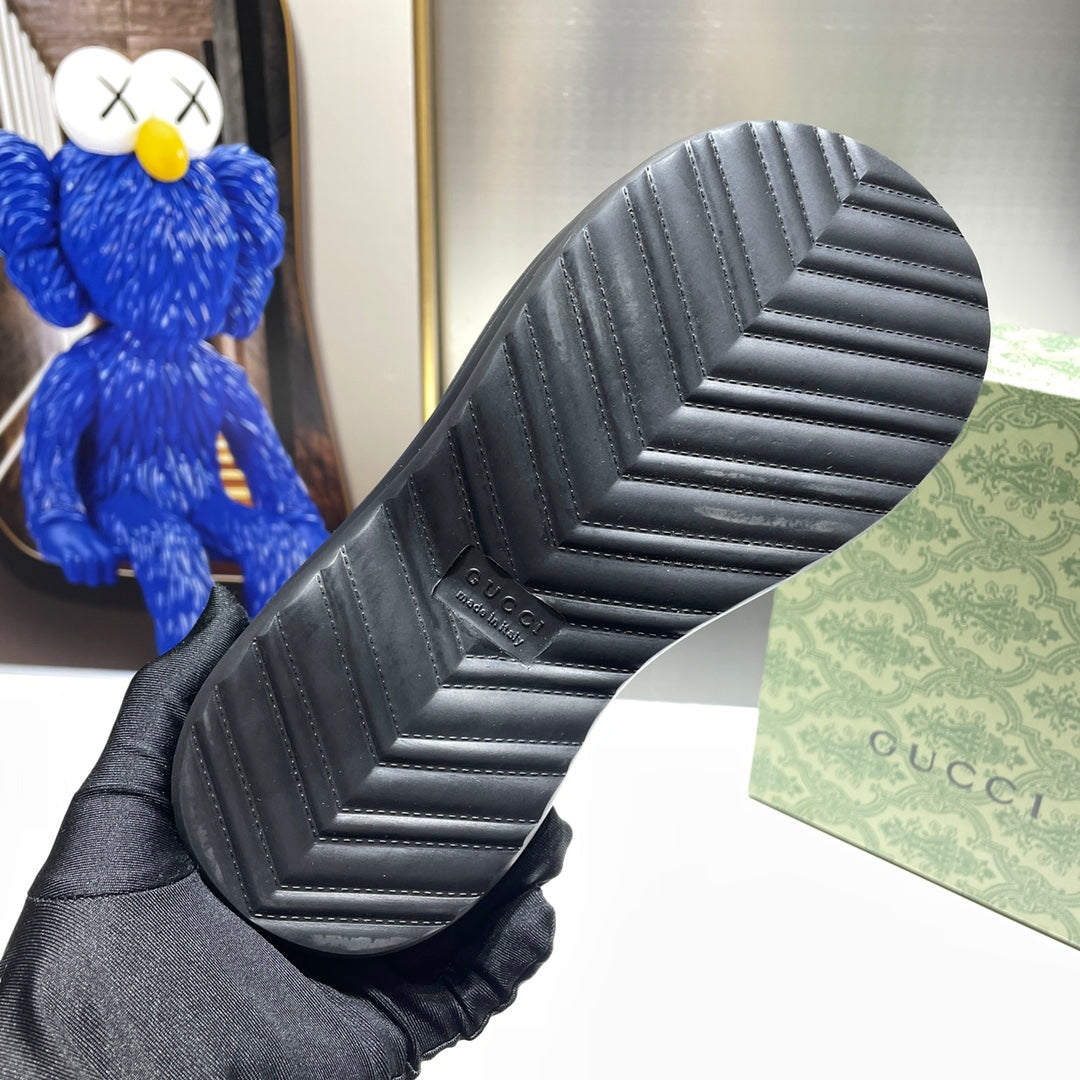 14B145ZDE Stylish Slippers Sole thickness 8cm