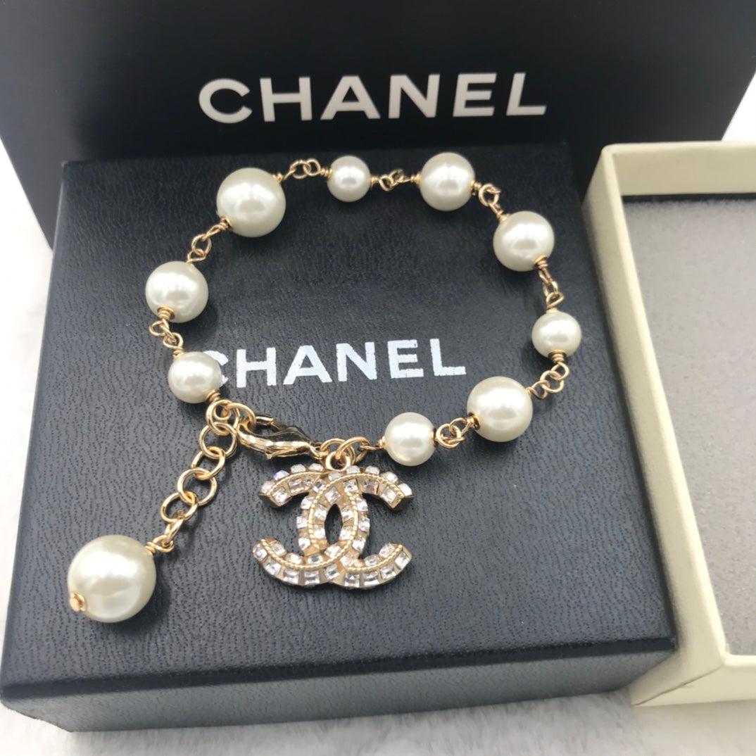 14C205KDE Stylish Bracelets