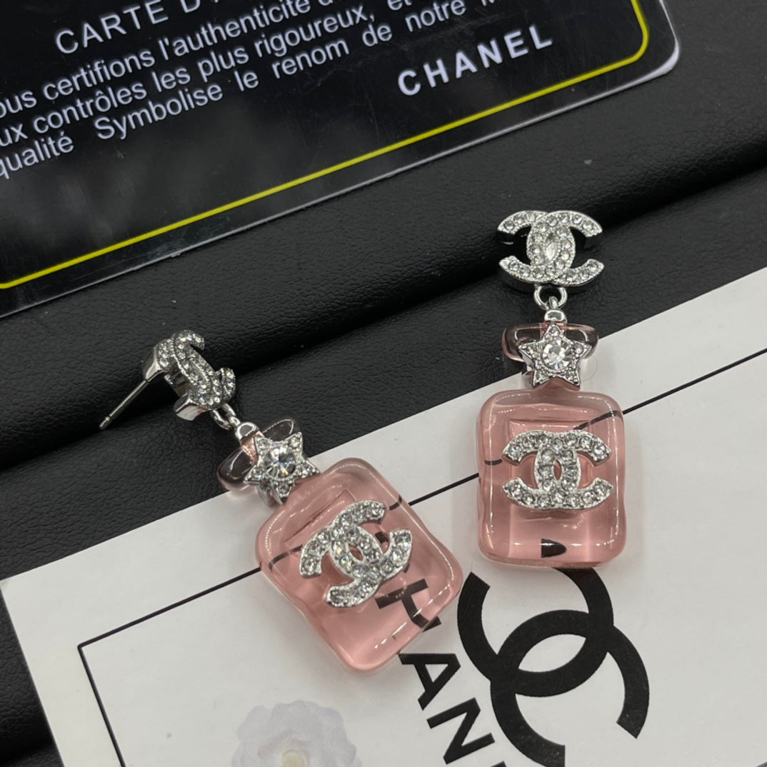14C258EDE Stylish Earrings