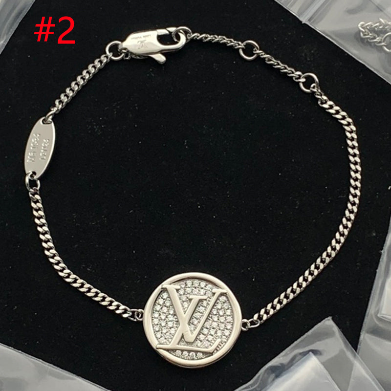 84E22KDE Stylish Bracelets