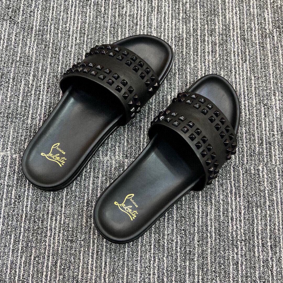 54A126ZDE Stylish slippers