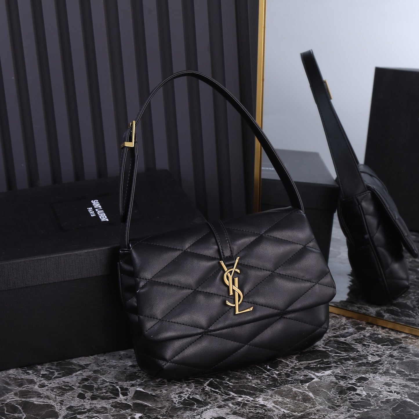 XSL9BDE Stylish leather bag 