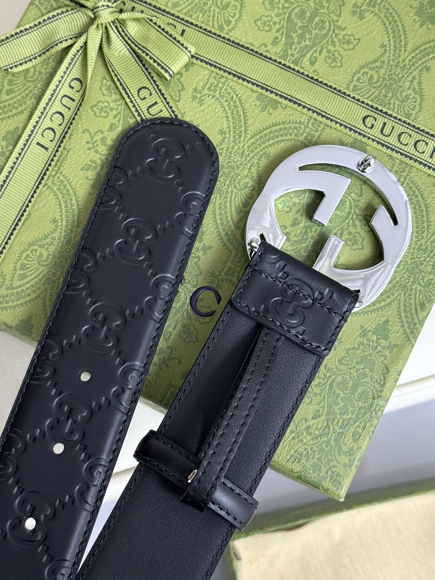 155RB241PUE Stylish High quality belt With full package