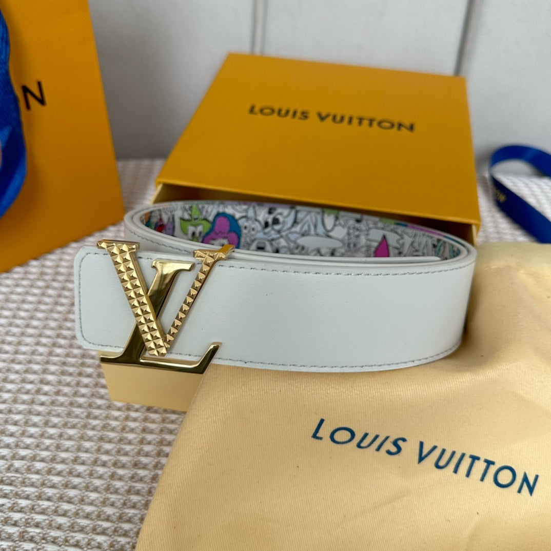 14E8PDE Stylish  High quality belt With full package