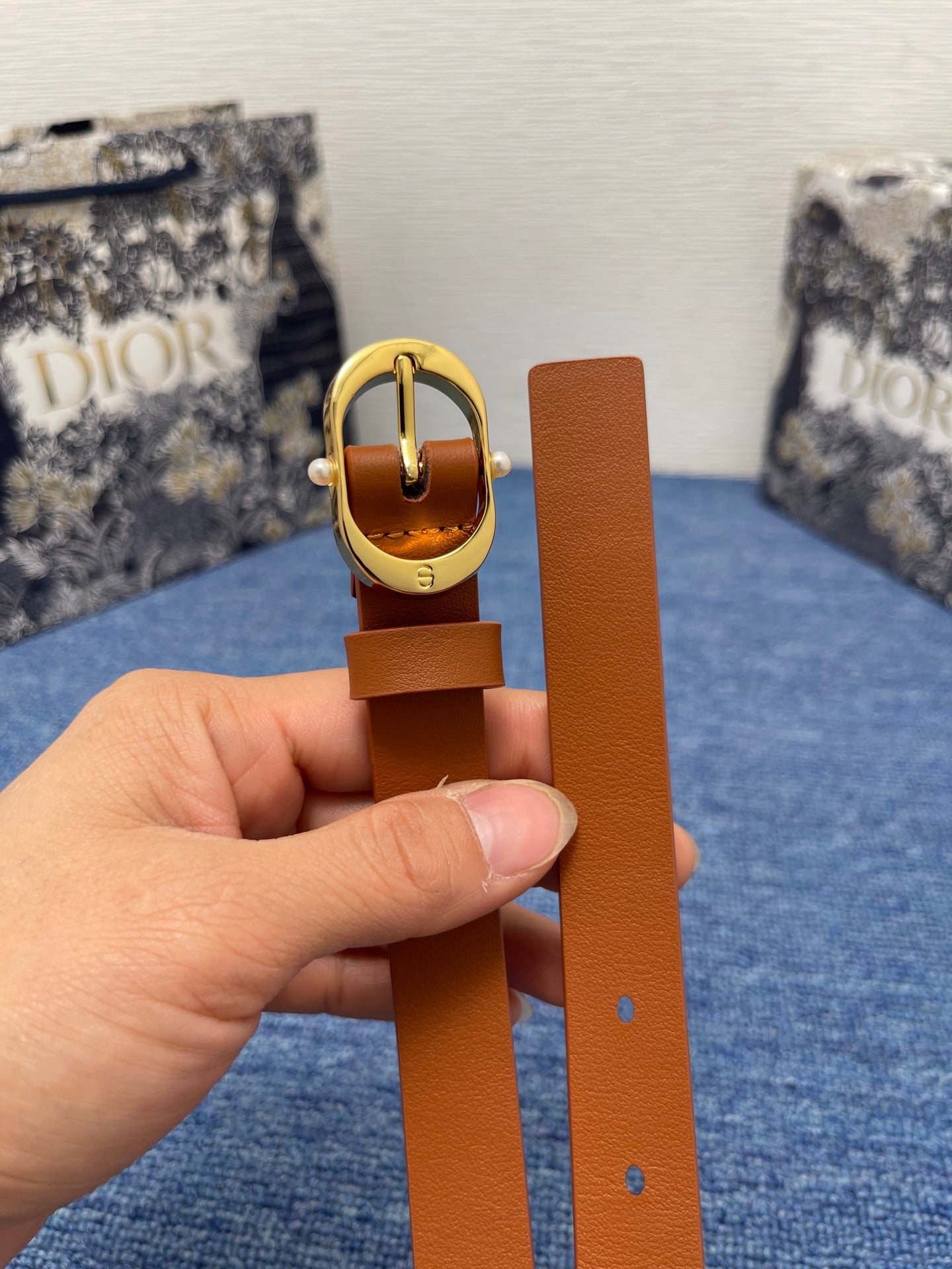 155RD204PDE Stylish  High quality belt With full package
