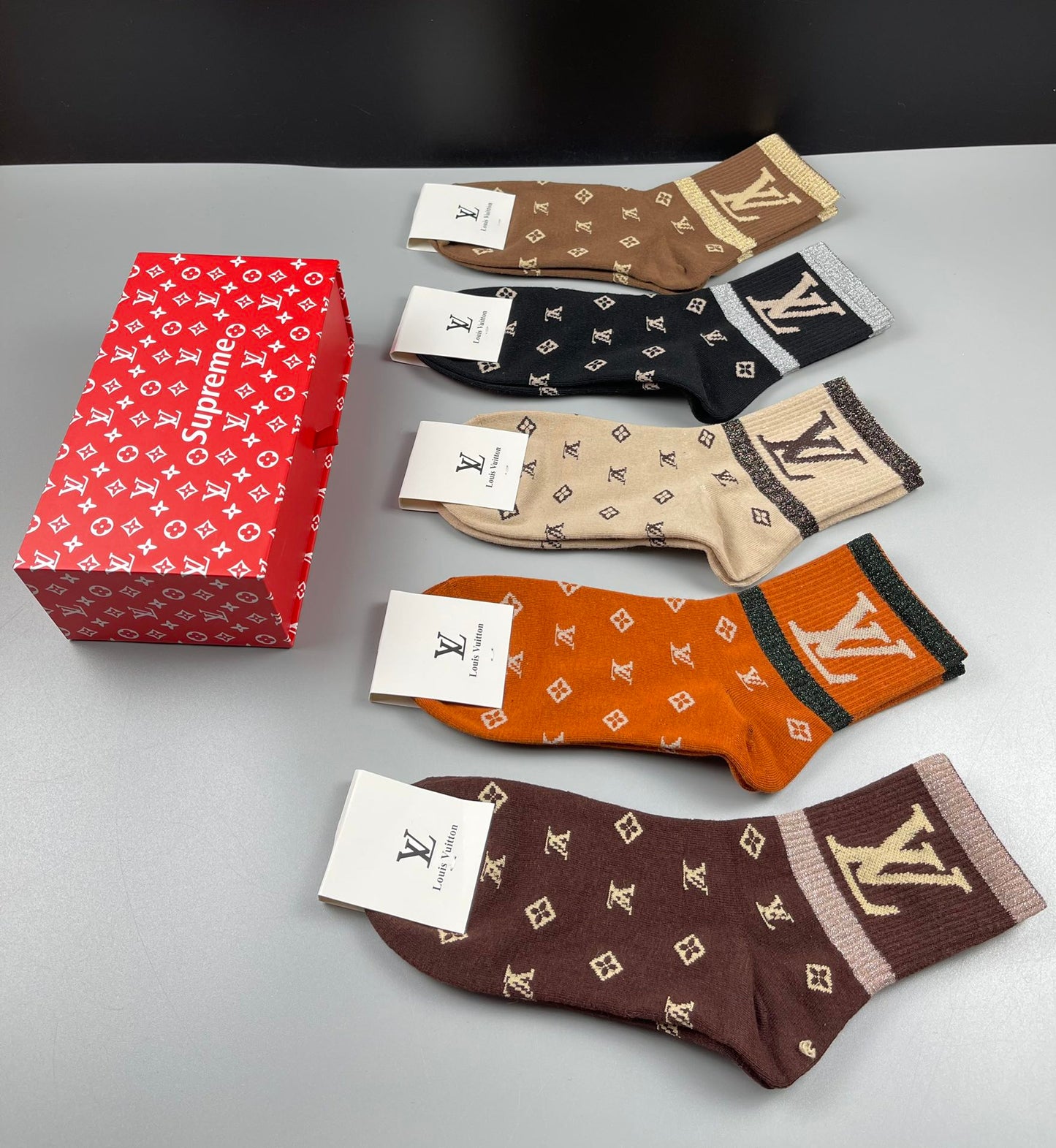235QE10SDE Stylish socks(5 pairs )