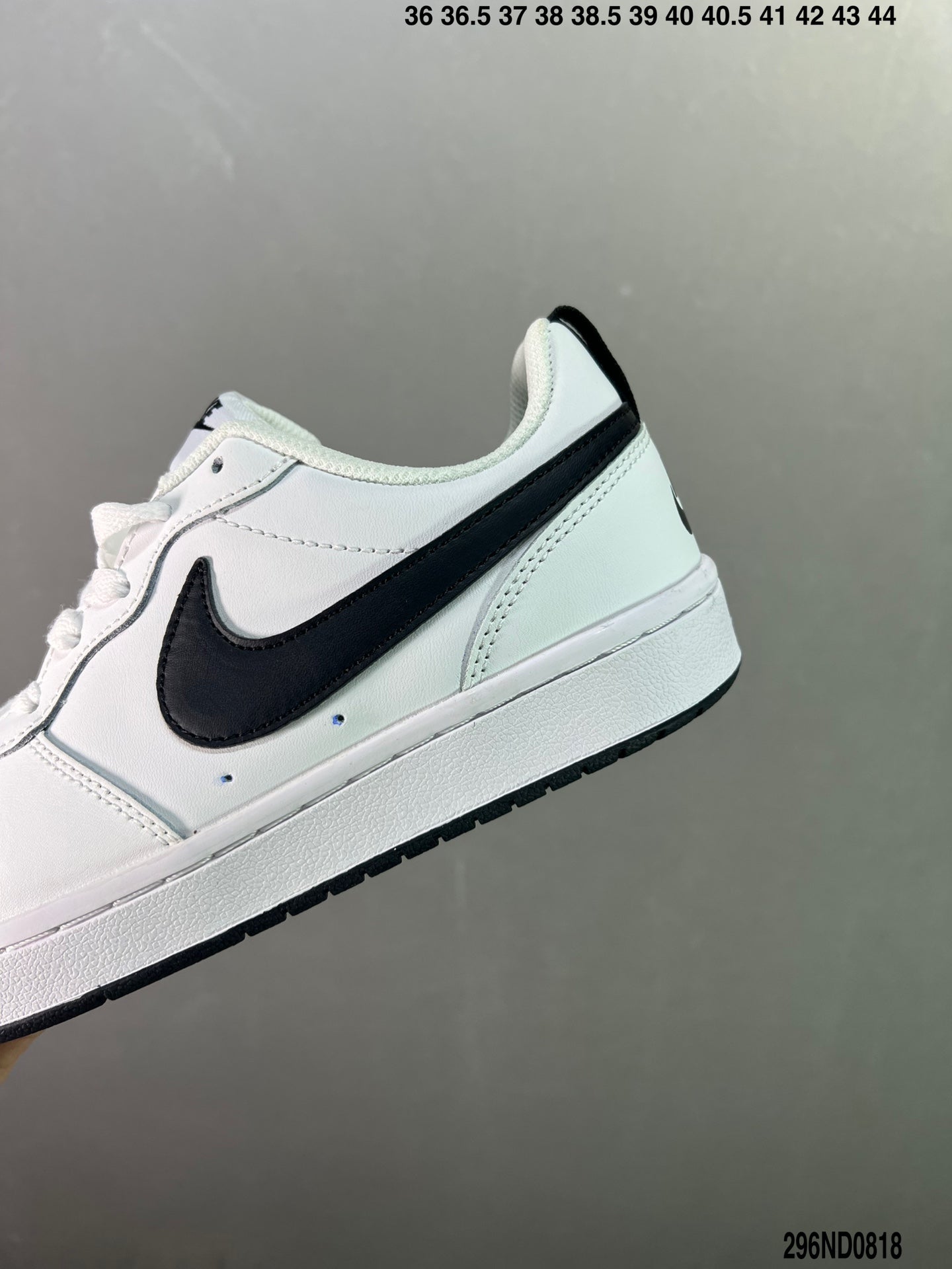 4YN40ZDE Stylish Sneakers (No Box, August-October Big Sale)