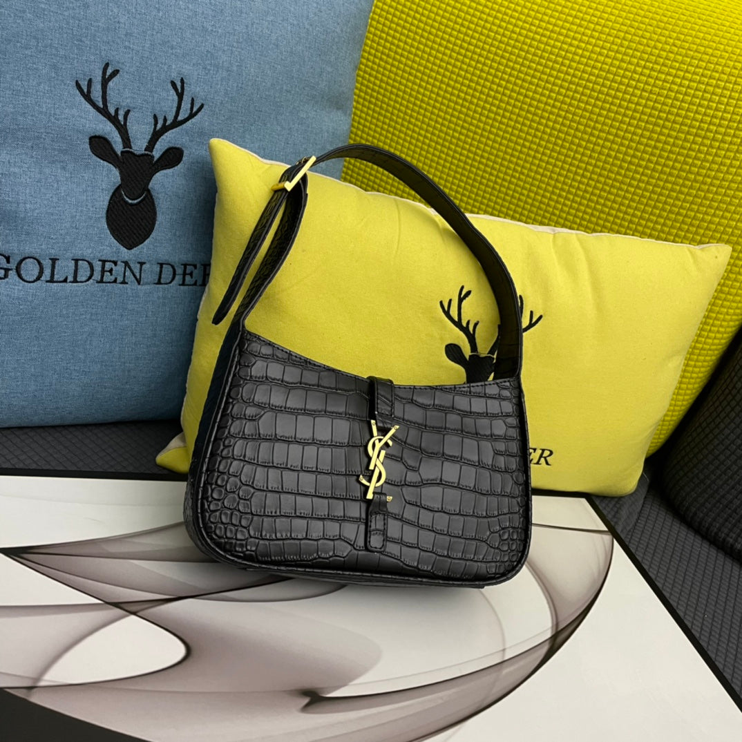 4XSL29BDE Stylish leather bag 