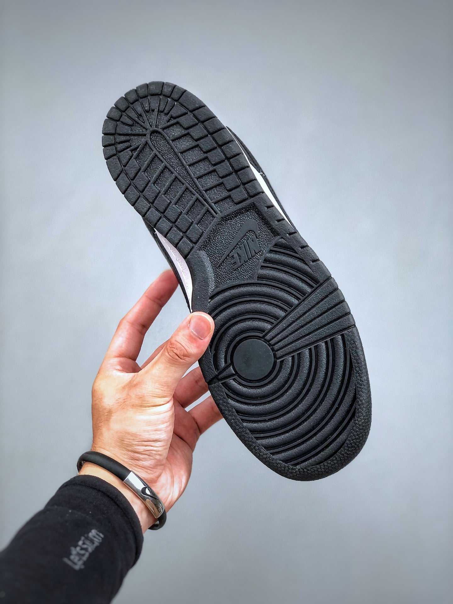 4YN11ZDE Stylish Sneakers (No Box, August-October Big Sale)