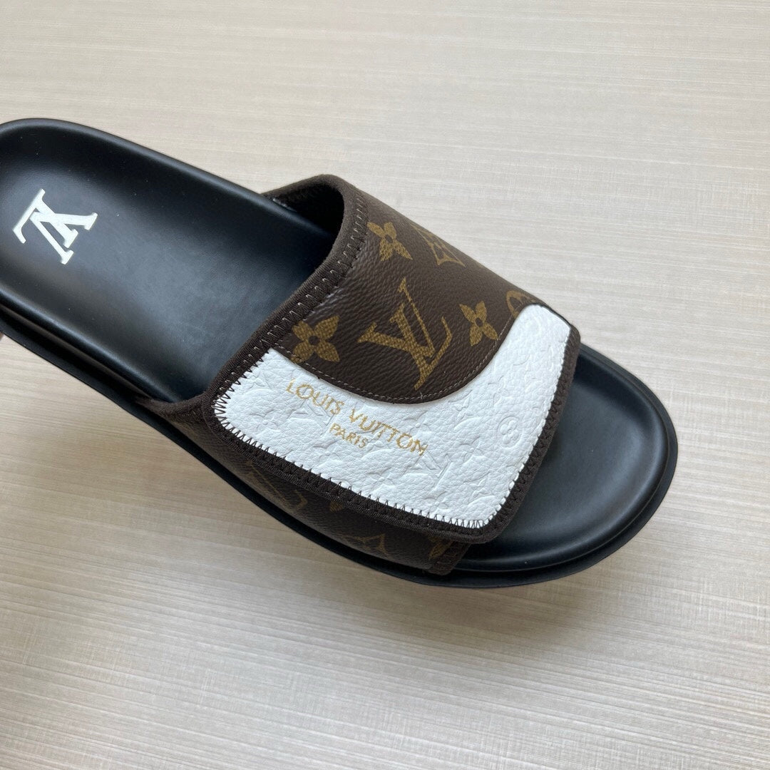 5WE250ZDE Stylish Slippers