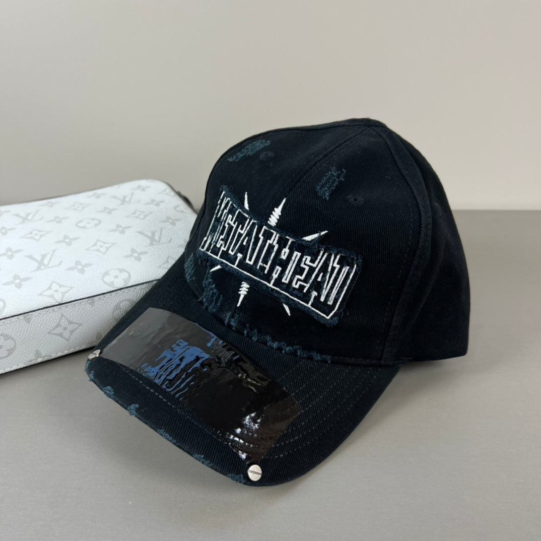 125ZJ528MDE Stylish hats