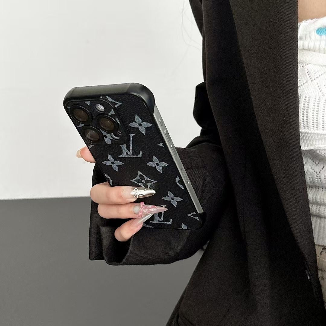 135RE203ADE Stylish Phone Case