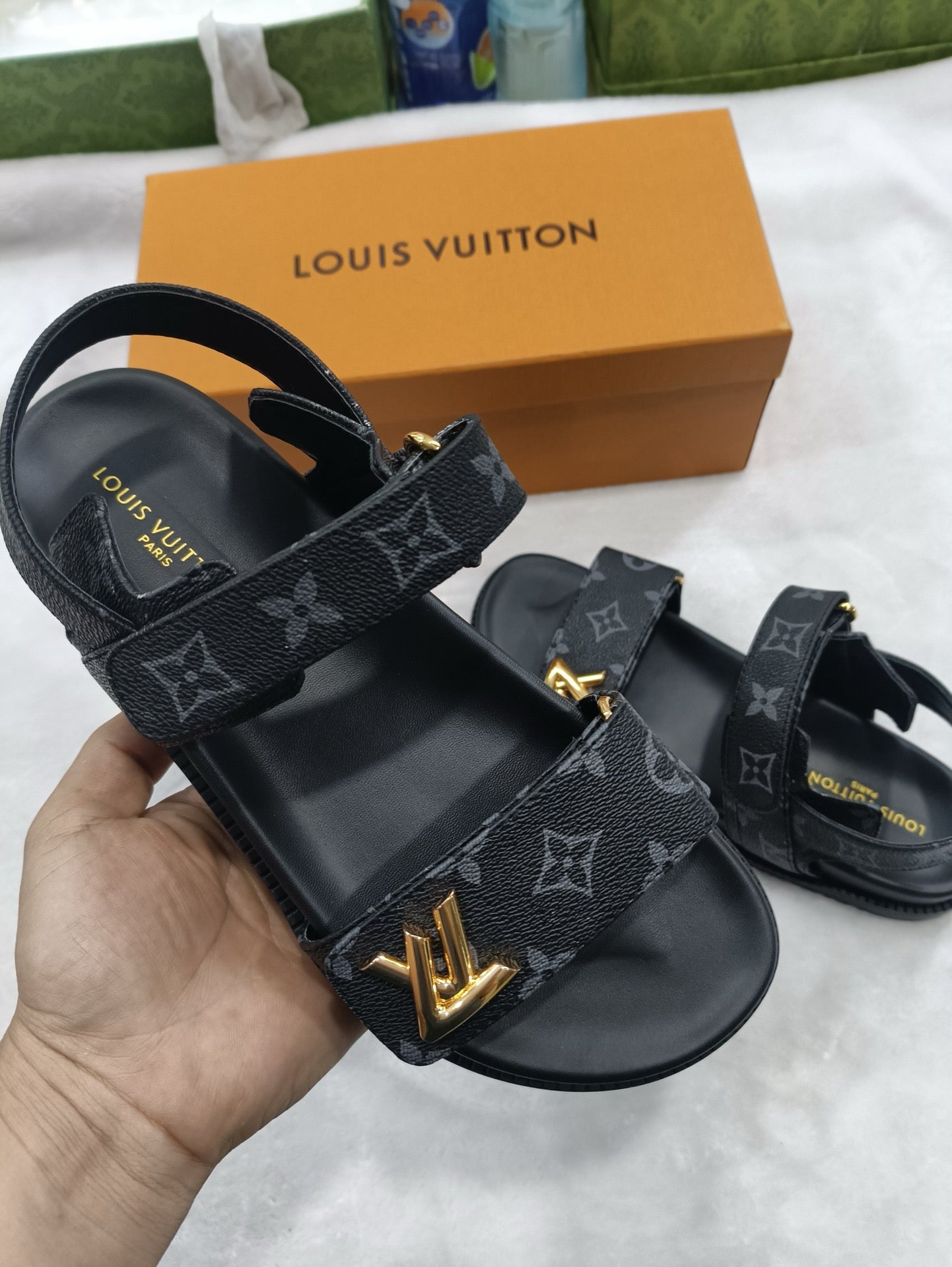 5LE211ZDE Stylish sandals