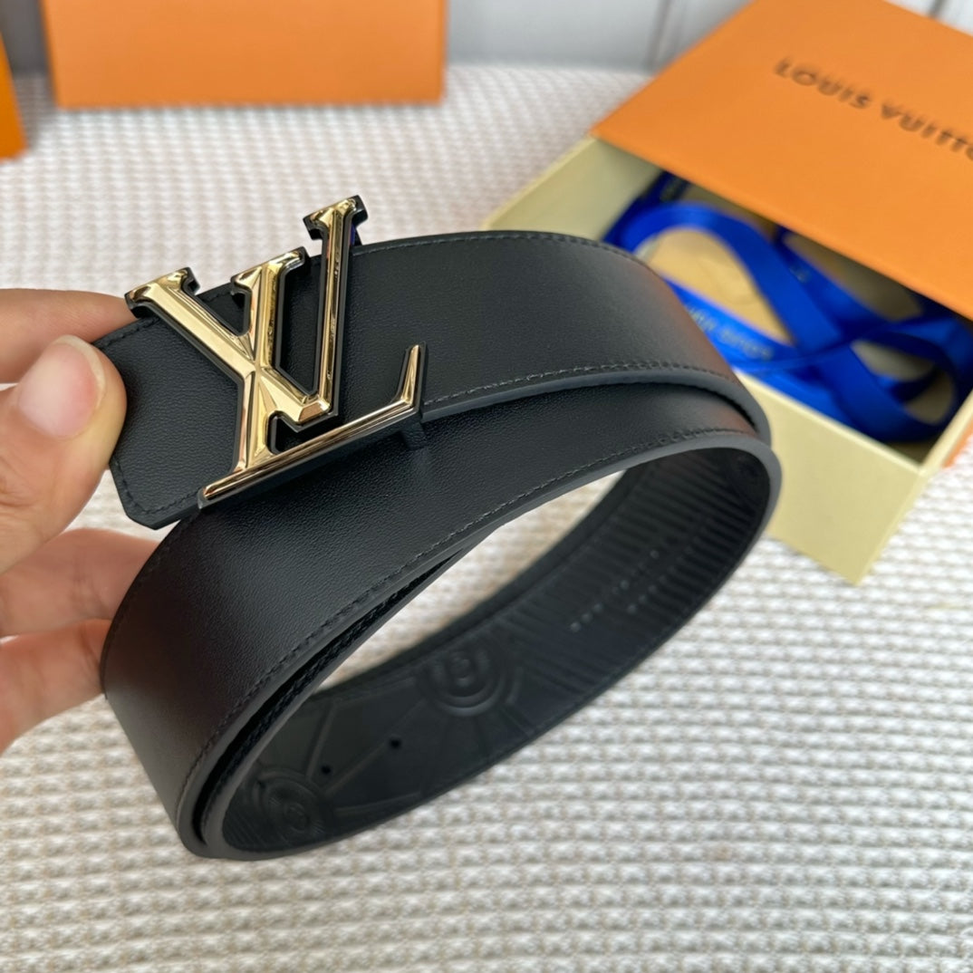 14E54PDE Stylish  High quality belt With full package