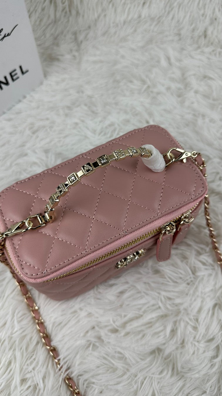 1XC377BDE Stylish leather bag 