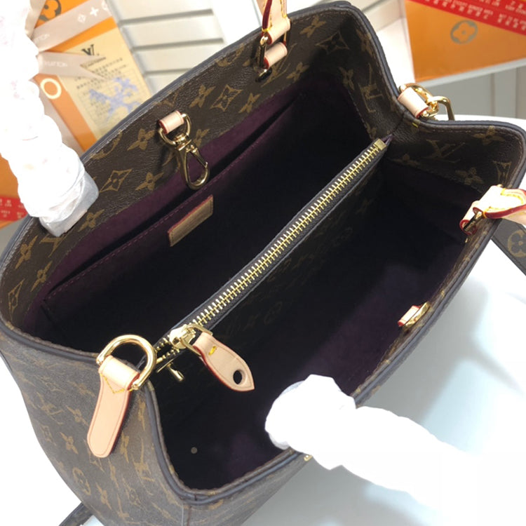AE35BDE Stylish leather bag 
