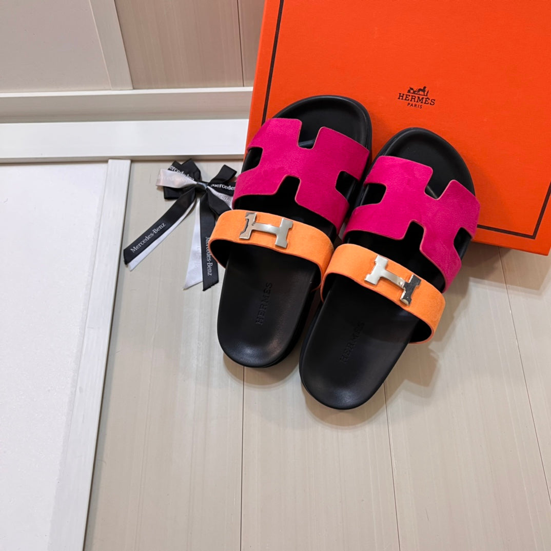 14H207ZDE Stylish Slippers