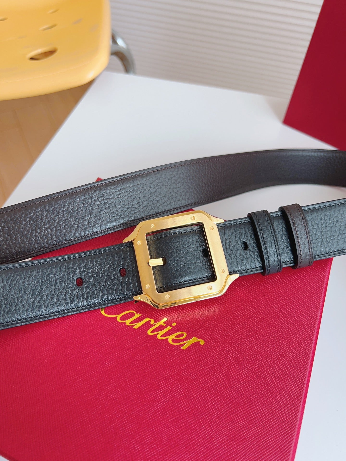155RK245PDE Stylish  High quality belt With full package