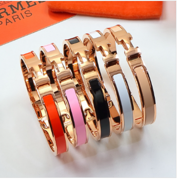 BWH6KDE Stylish Bracelets