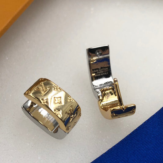 3E524EDE Stylish Earrings