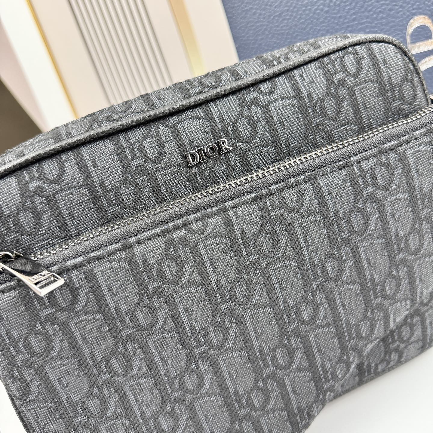 15RD66BDE Stylish bag