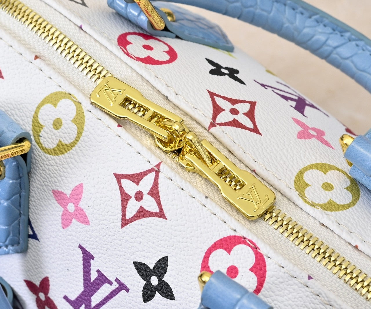 155NE74BDE Stylish leather bag