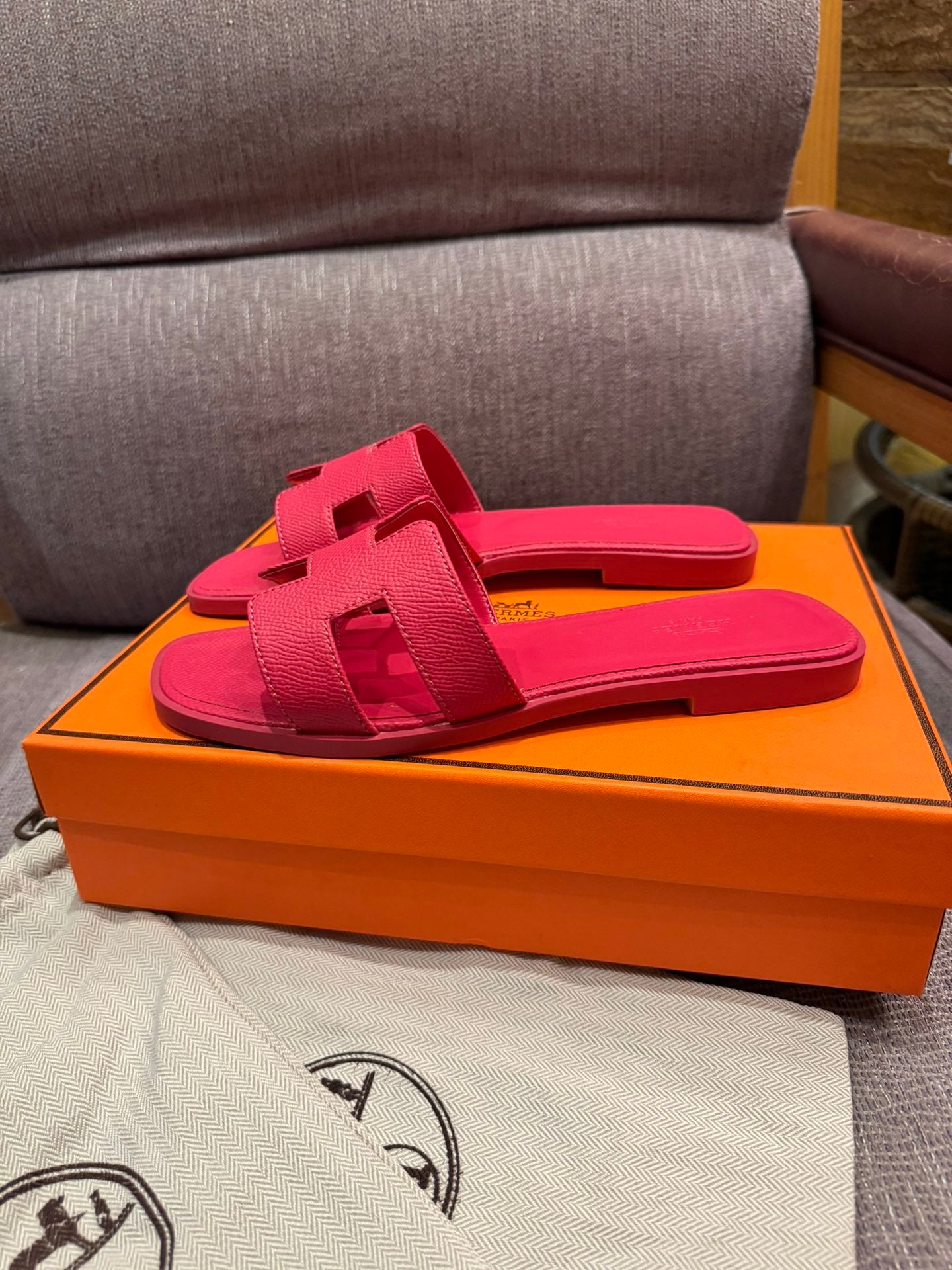 1ZH239ZDE Stylish Slippers