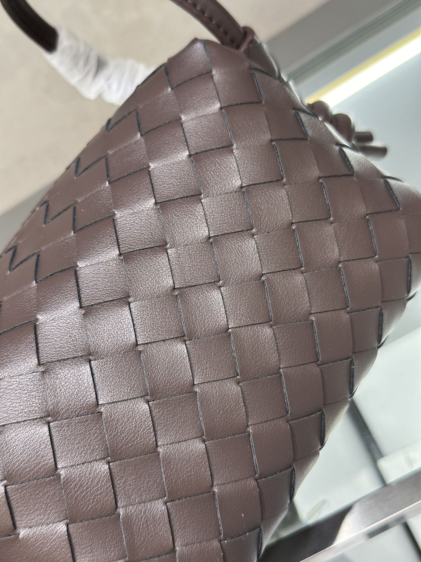 1XA84BDE Stylish leather bag