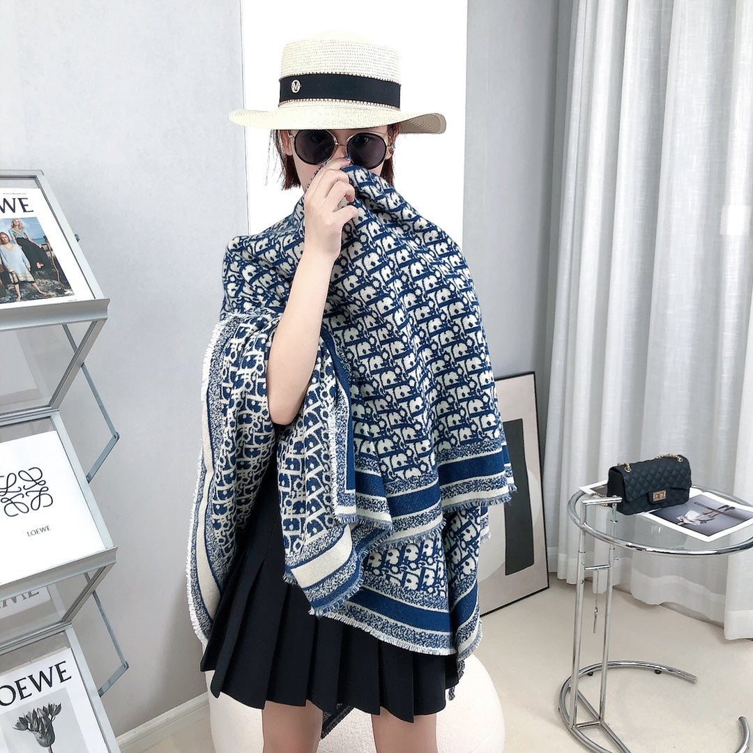 175RD20WDE Stylish Winter Scarves