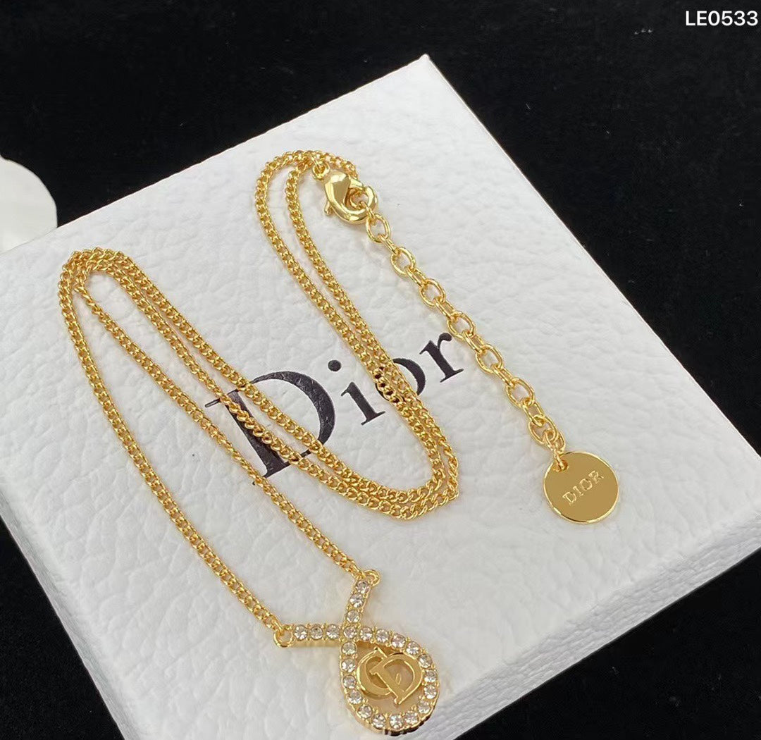 1YD204XDE Stylish  Earring Bracelets Necklaces