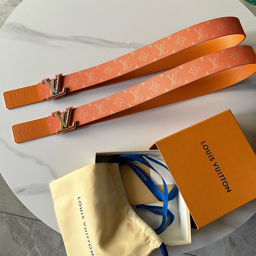 14E59PDE Stylish  High quality belt With full package