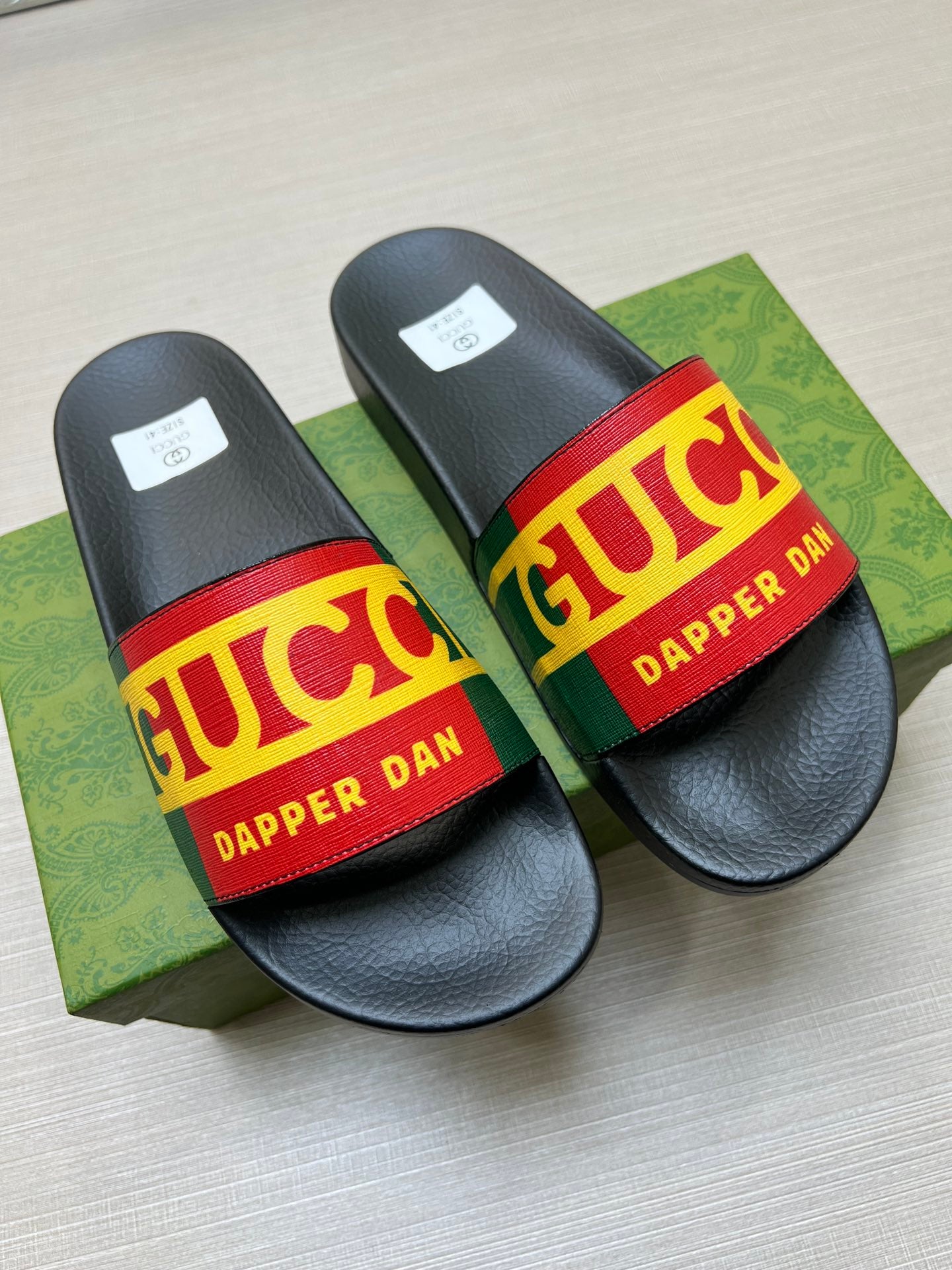 5WB239ZDE Stylish Slippers